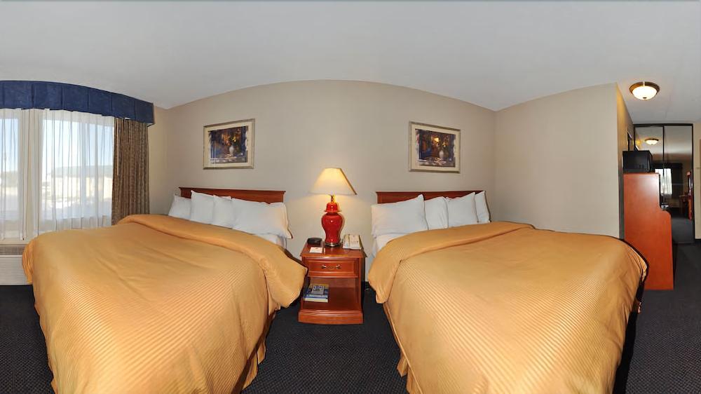 Days Inn By Wyndham Stockton Bagian luar foto