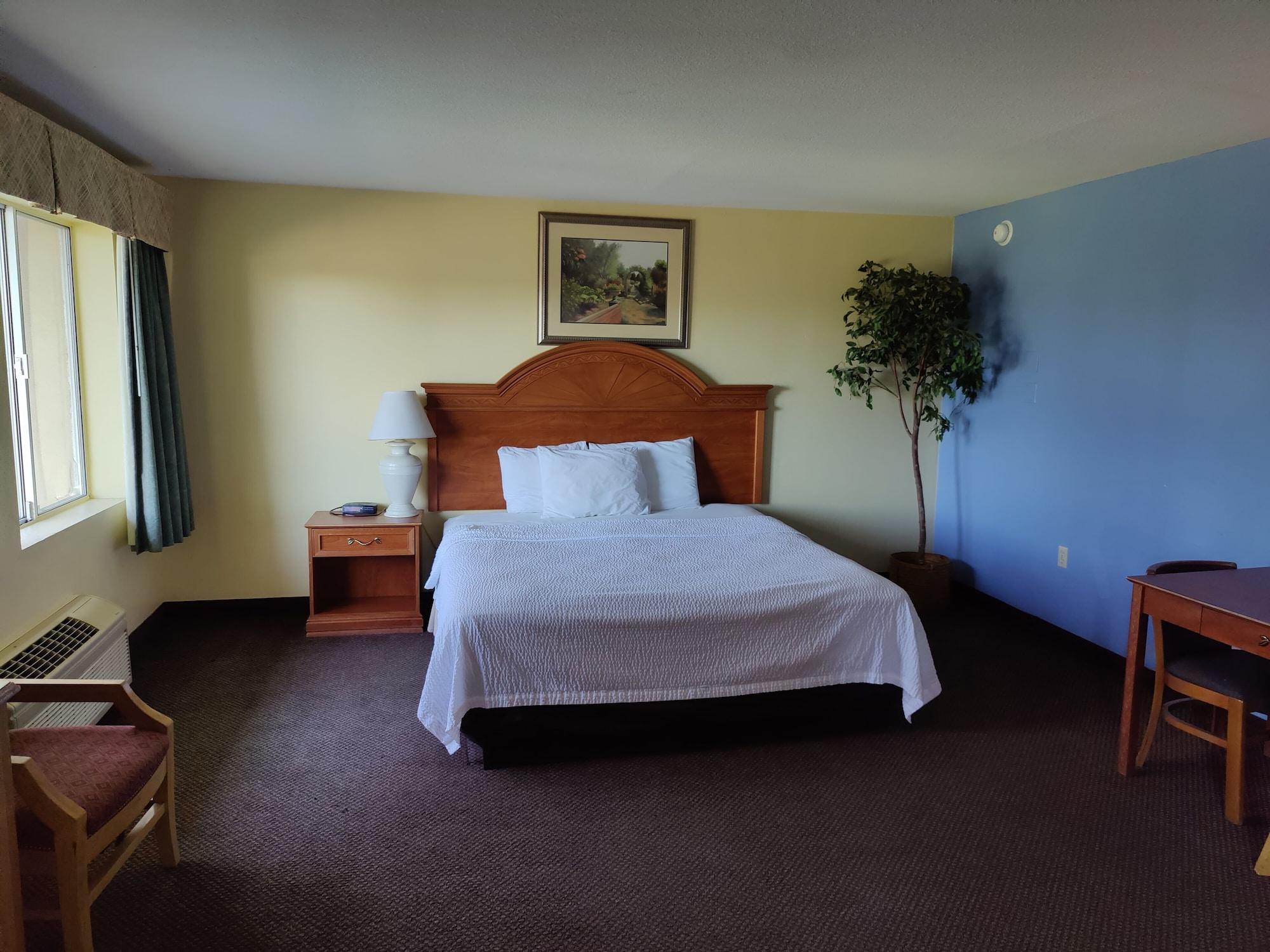 Days Inn By Wyndham Stockton Bagian luar foto
